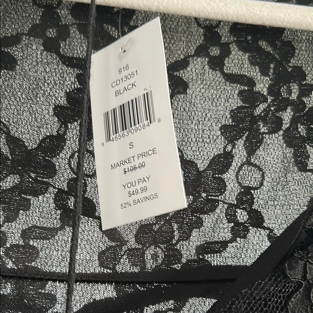 NSR Black Scoop Neck Bishop Sleeve lace dress - Picture 2 of 2